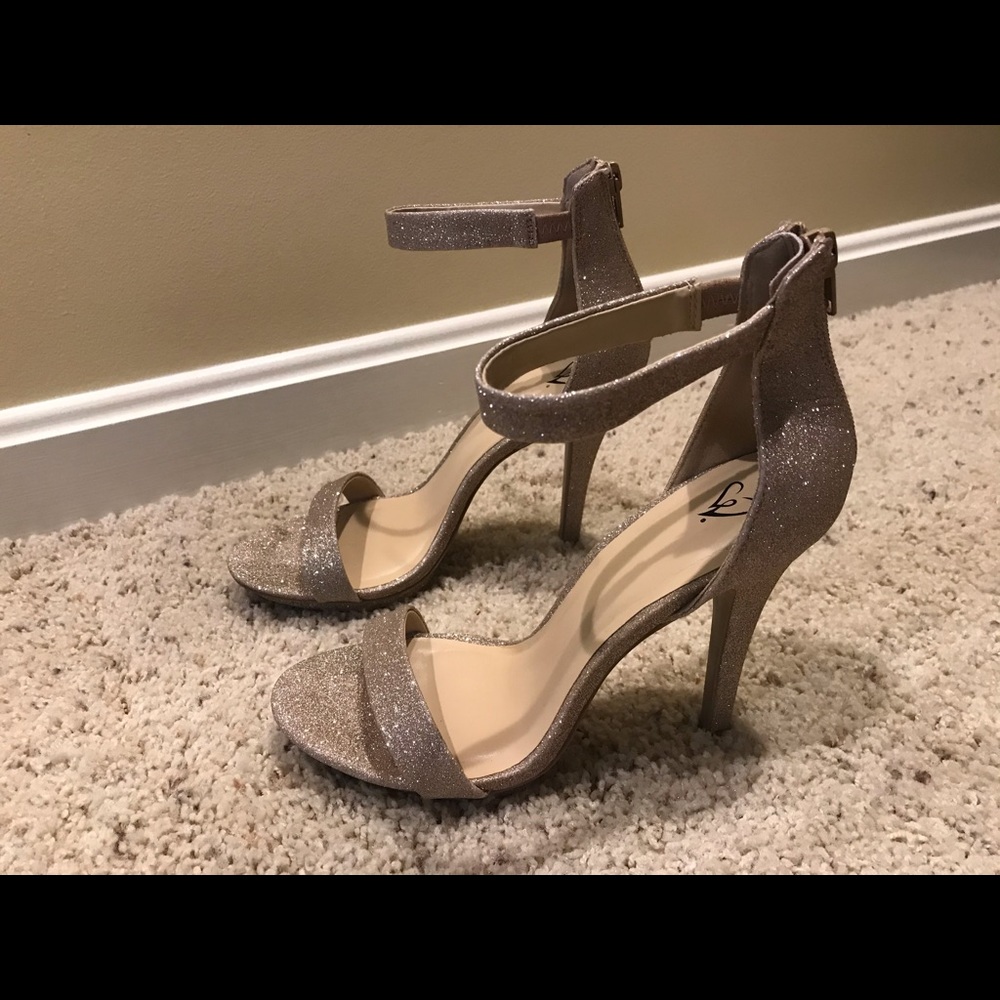 Women’s dress spiked heels